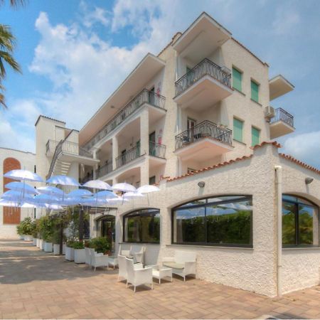 Residence Riviera Mare П'єтра-Лігуре Екстер'єр фото