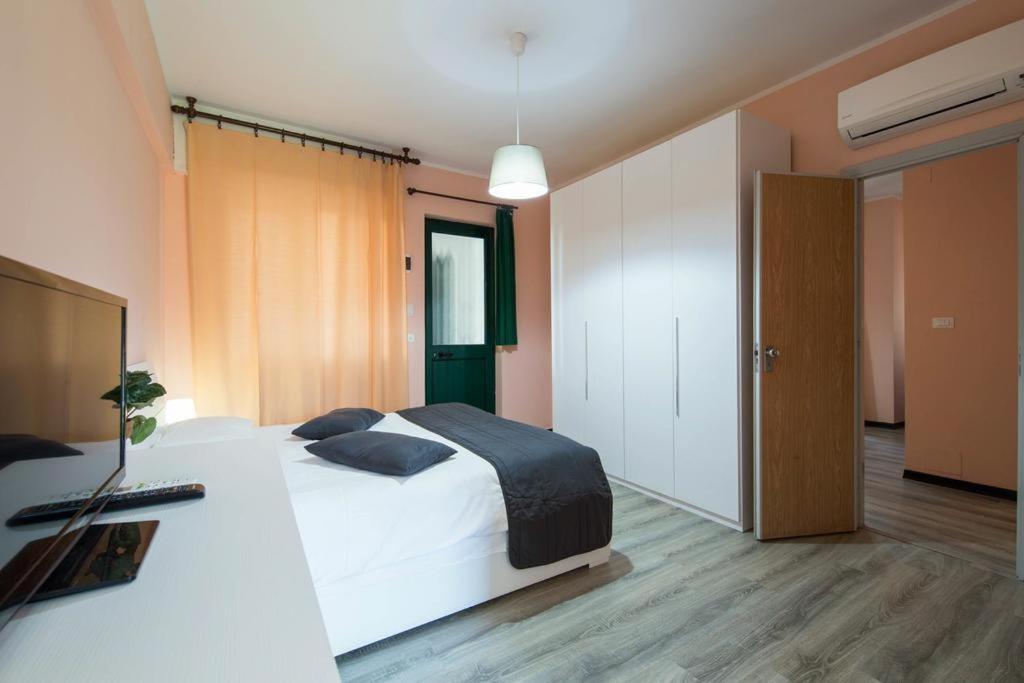 Residence Riviera Mare П'єтра-Лігуре Екстер'єр фото